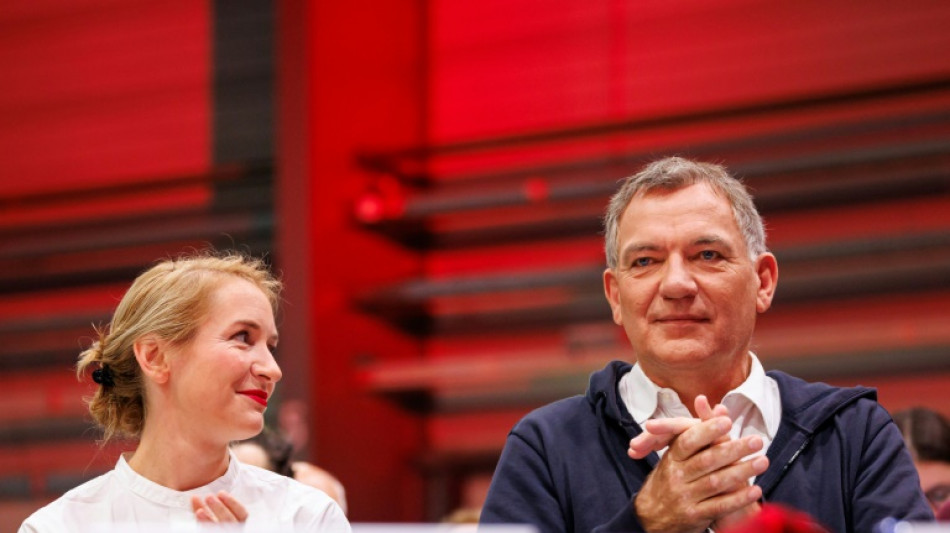 Schwerdtner und van Aken als neue Linken-Vorsitzende gew&auml;hlt