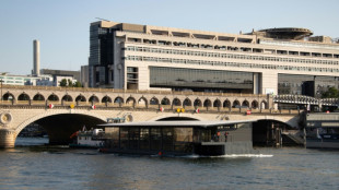 Apr&egrave;s le d&eacute;rapage du d&eacute;ficit, la France risque-t-elle la sortie de route?