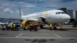 Aerolínea española, acusada de "discriminación" tras desembarcar a adolescentes judíos franceses