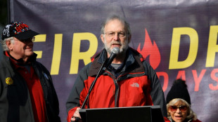 El confundador de heladerías Ben & Jerry's renuncia por una crisis de "valores" en la firma