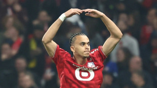 Ligue 1: le PSG en échec sans ses cadres, Strasbourg sur le podium