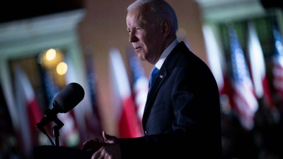 US-Präsident Biden nennt Putin einen "Schlächter" und "Kriegsverbrecher"