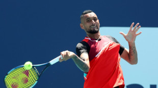 Murray into Stuttgart final after new Kyrgios meltdown