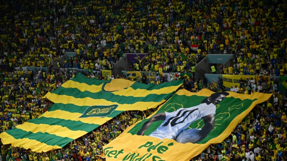 "Jueguen por &eacute;l": hinchas piden a Brasil que clasifique en honor a Pel&eacute;