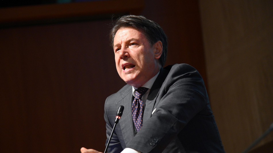 Conte, 50 milioni per sicurezza e miliardi in armi, una presa in giro