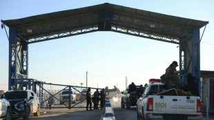 Syrie: l'arm&eacute;e entre au camp de proches de jihadistes d'al-Hol