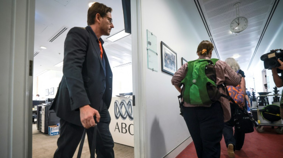 Periodistas de una cadena p&uacute;blica australiana van al paro preocupados por la IA