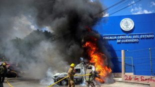 Familiares de 43 j&oacute;venes desaparecidos en M&eacute;xico acusan falta de informaci&oacute;n en las investigaciones