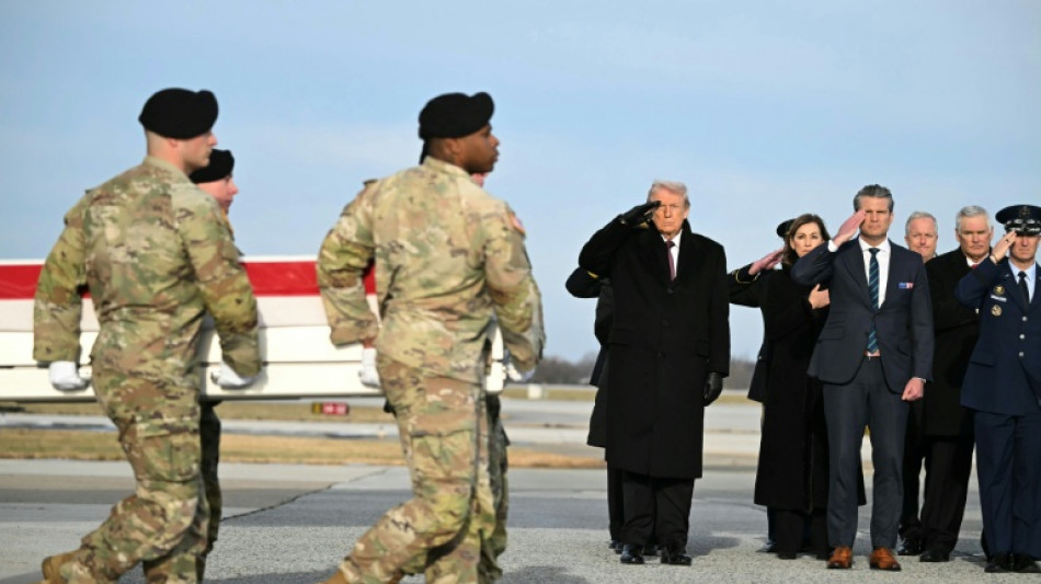 Pelo menos cinco jihadistas do EI morrem em bombardeios de 'repres&aacute;lia' dos EUA na S&iacute;ria