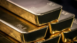 Gold tops $4,000 for first time as safe haven shines