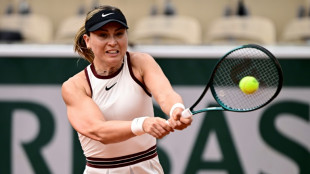 Paula Badosa vence romena de virada e vai à 3ª rodada de Roland Garros