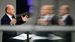 Scholz wirft Union jahrzehntelange Unt&auml;tigkeit in der Migrationpolitik vor