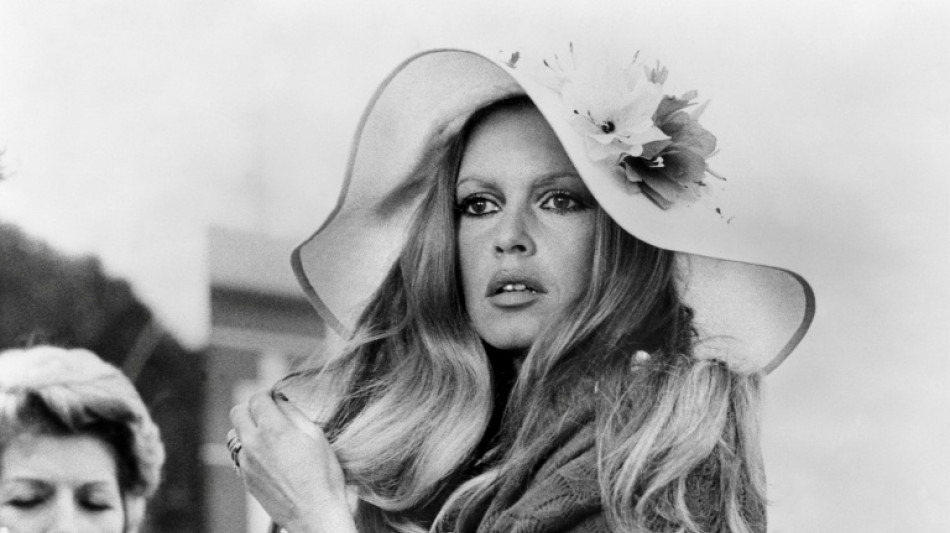 Bardot to be buried in Saint-Tropez as cause of death revealed