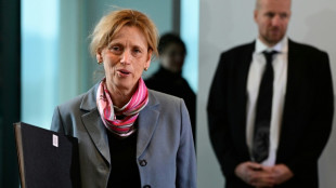 "Ziele werden nicht erreicht": Prien baut Programm zu Demokratief&ouml;rderung um