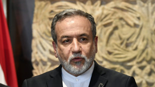 Iran,ingiustificabili colloqui con Usa mentre ci sono raid