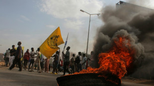 Un an apr&egrave;s le putsch, le Soudan s'enferre dans la crise