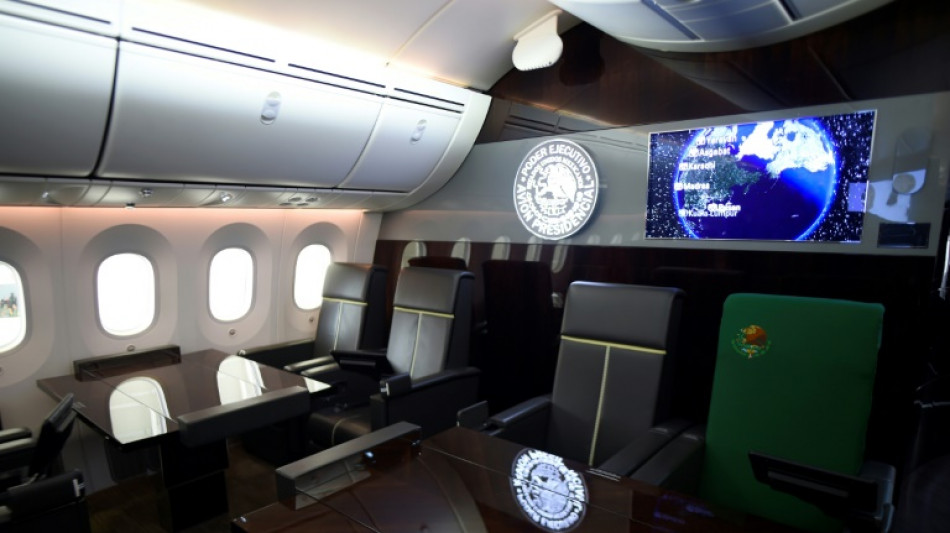 AMLO cumple su promesa de campa&ntilde;a y vende el avi&oacute;n presidencial a Tayikist&aacute;n