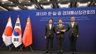 China, Japão e Coreia do Sul decidem 'acelerar' livre comércio ante tarifas de Trump