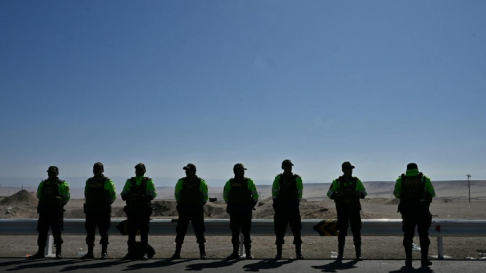 Un aspirante presidencial peruano sale ileso de un ataque a balazos