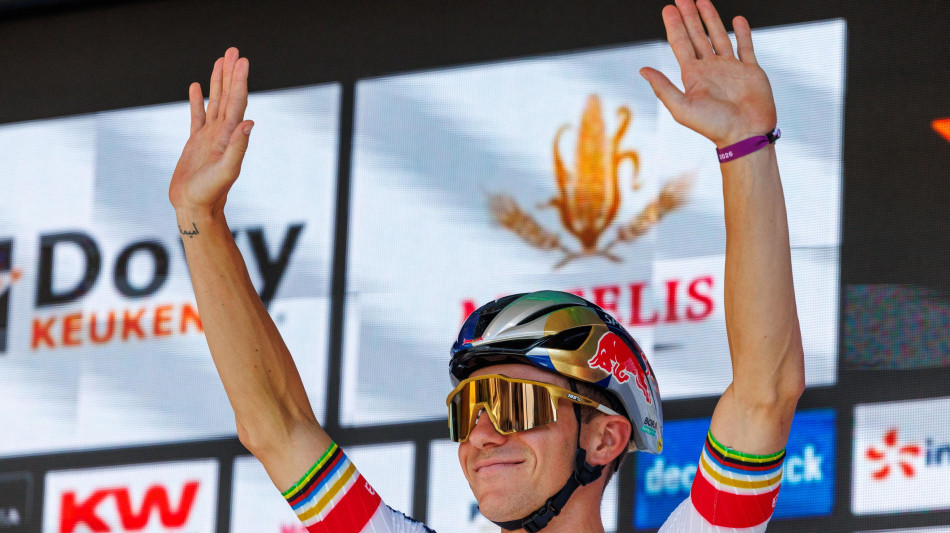 Evenepoel batte Ciccone e trionfa nel Gp Quebec