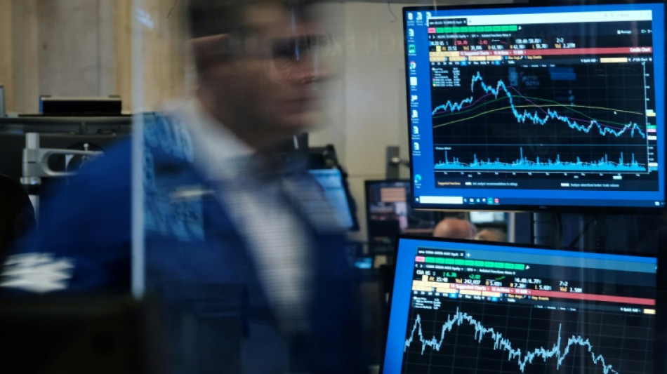 Les craintes de r&eacute;cession font chuter Wall Street 