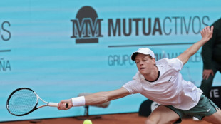 Sinner e Alcaraz sofrem mas avan&ccedil;am &agrave;s quartas de final em Madri