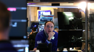 Wall Street en demi-teinte apr&egrave;s l'emploi am&eacute;ricain