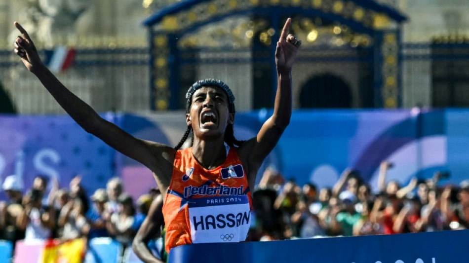Com recorde ol&iacute;mpico, holandesa Sifan Hassan vence maratona e conquista 3&ordf; medalha em Paris