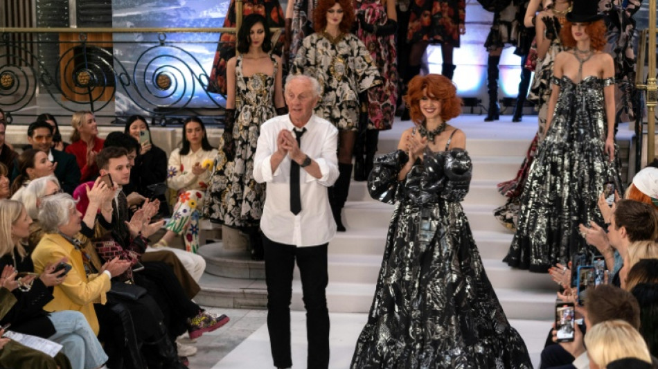 Fallece a los 80 a&ntilde;os el dise&ntilde;ador irland&eacute;s Paul Costelloe, estilista de la princesa Diana