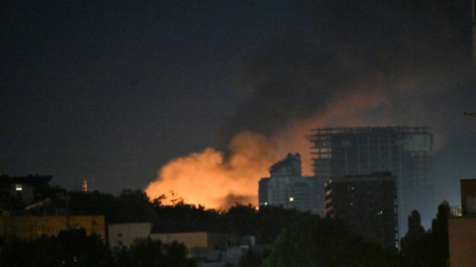 Dix morts dans une nouvelle attaque russe de missiles balistiques &agrave; Kiev