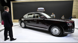 Rusia reduce las normas de fabricación de coches ante la escasez de componentes eléctricos y repuestos