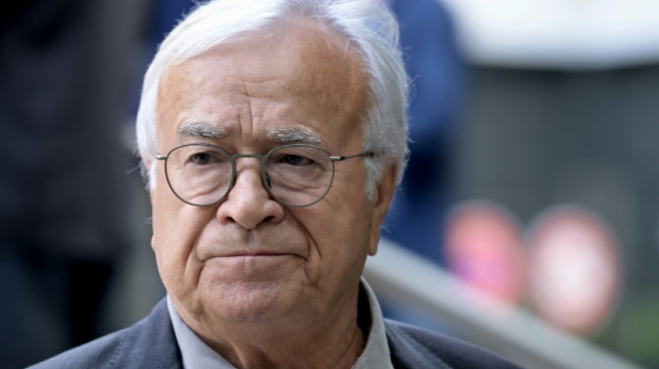 CNews et Europe 1 &eacute;cartent un chroniqueur pour des "propos intol&eacute;rables" sur les prisonniers &eacute;trangers