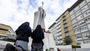 Alfieri, 'il Papa non &egrave; fuori pericolo'