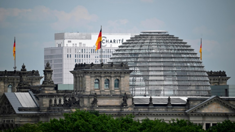 Zahl der Gro&szlig;spenden an Bundestagsparteien in diesem Jahr deutlich gestiegen