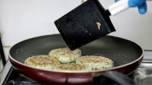 L'Assembl&eacute;e interdit certains produits contenant des PFAS mais &eacute;pargne les ustensiles de cuisine
