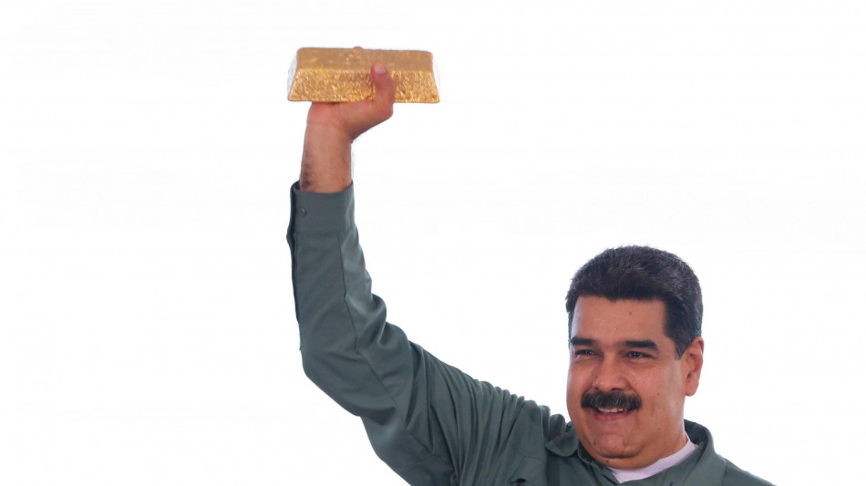 Ong, 'Maduro potrebbe avere una fortuna da 3,8 miliardi di dollari'