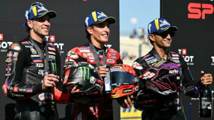 M&aacute;rquez arrasa en el esprint y supera a Bezzecchi y Mart&iacute;n