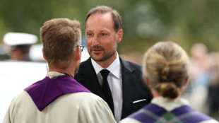 King Haakon joins Norway memorials for Harald