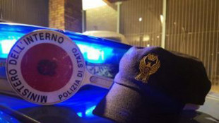 ++ Due morti in abitazione a Napoli, forse omicidio-suicidio ++