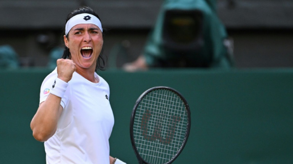 Wimbledon: Ons Jabeur rejoint Tatjana Maria pour sa premi&egrave;re demi-finale de Grand Chelem