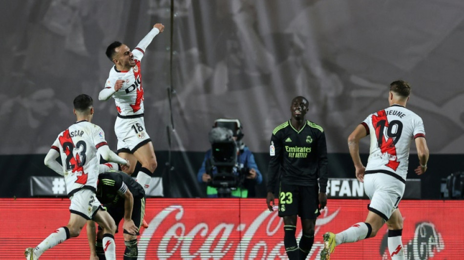 Espagne: le Real, surpris au Rayo, c&egrave;de son tr&ocirc;ne au Bar&ccedil;a