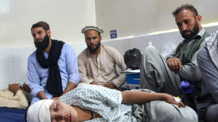 Plus de 800 morts et 2.700 blessés dans un séisme en Afghanistan