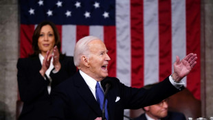 Combatif, vif, blagueur: Biden s'offre un coup de jeune au Congr&egrave;s