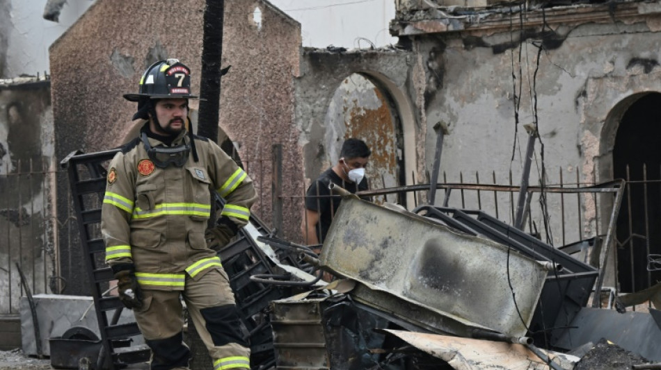 Incendies au Chili: au moins 99 morts, "plus grande trag&eacute;die" depuis 2010