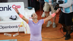 Nadal se vinga de De Mi&ntilde;aur e avan&ccedil;a &agrave; 3&ordf; rodada do Masters 1000 de Madri