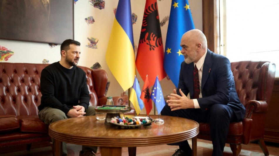 Selenskyj bittet Balkan-Verb&uuml;ndete um Unterst&uuml;tzung und Waffen