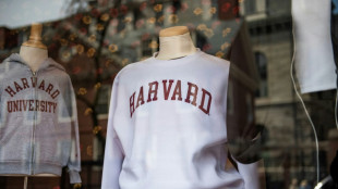 Harvard demanda a Trump por veto a estudiantes extranjeros