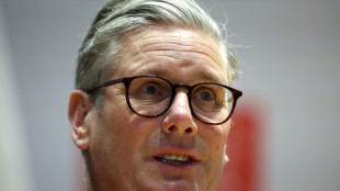 Royaume-Uni: sous pression sur l'immigration, Starmer promet de "reprendre le contrôle" des frontières