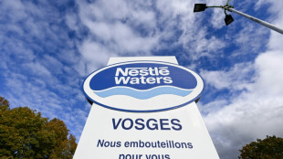 D&eacute;sinfection d'eaux min&eacute;rales: Foodwatch a port&eacute; plainte contre Nestl&eacute;