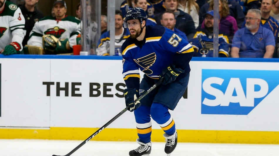 Play-offs NHL: St. Louis en demi-finale de conf&eacute;rence, Tampa arrache un match N.7